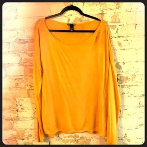 Great casual mustard yellow sweater.